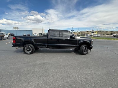 2025 Ford F-350SD Platinum