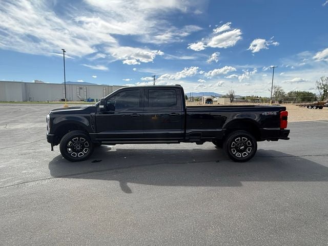 2025 Ford F-350SD Platinum