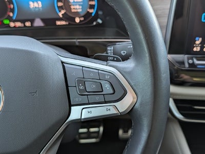 2024 Volkswagen Atlas 2.0T SEL Premium R-Line