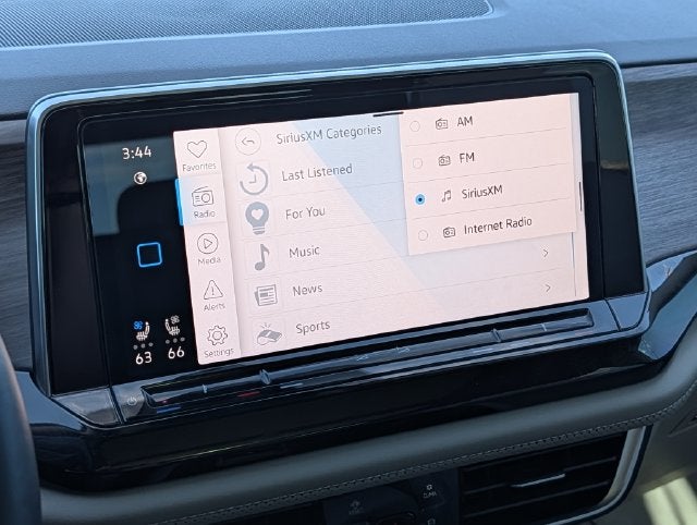 2024 Volkswagen Atlas 2.0T SEL Premium R-Line