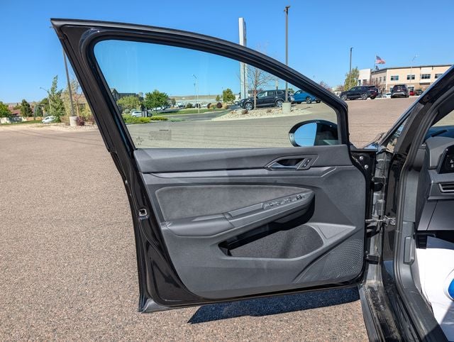 2025 Volkswagen Golf GTI 2.0T SE