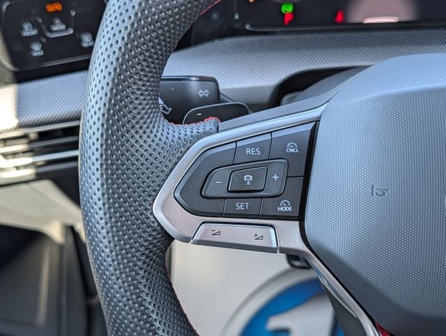 2025 Volkswagen Golf GTI 2.0T SE