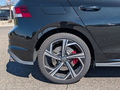 2025 Volkswagen Golf GTI 2.0T SE