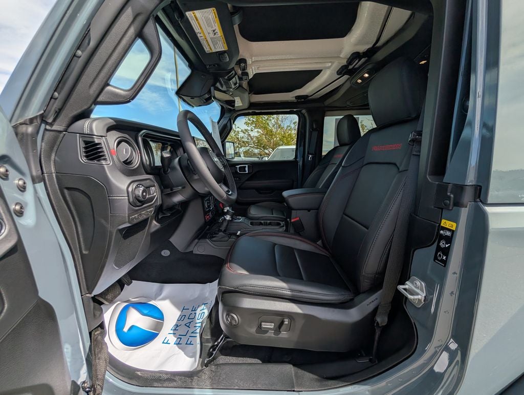2025 Jeep Wrangler Rubicon X