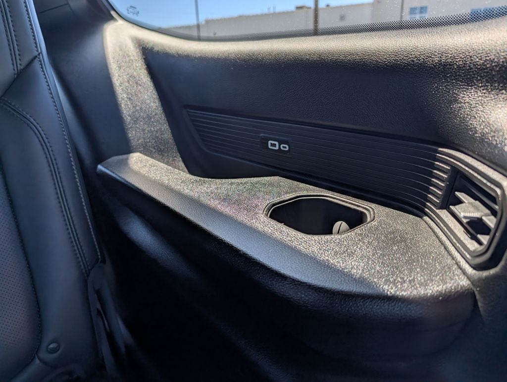 2024 Jeep Wagoneer Base