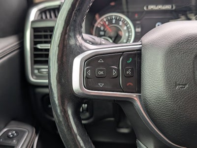 2019 RAM 1500 Laie Crew Cab 4x4 5'7' Box