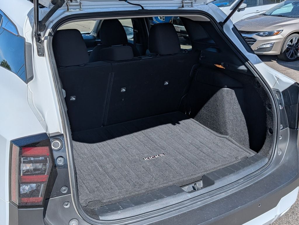 2025 Nissan Kicks SV Intelligent AWD