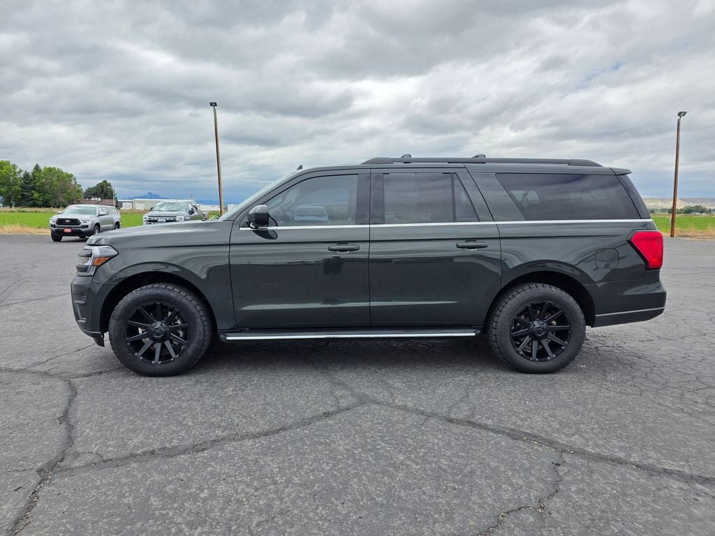 2022 Ford Expedition Max XLT