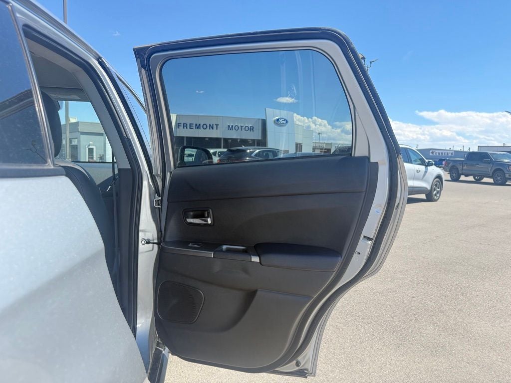 2024 Mitsubishi Outlander Sport 2.0 SE