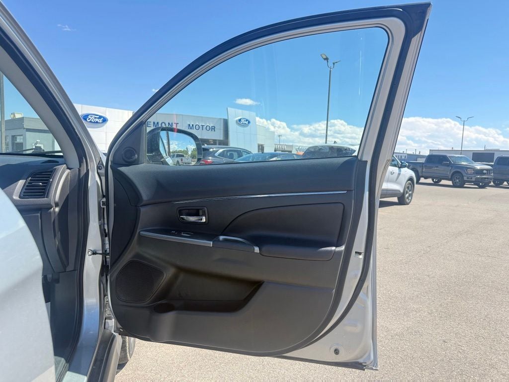 2024 Mitsubishi Outlander Sport 2.0 SE