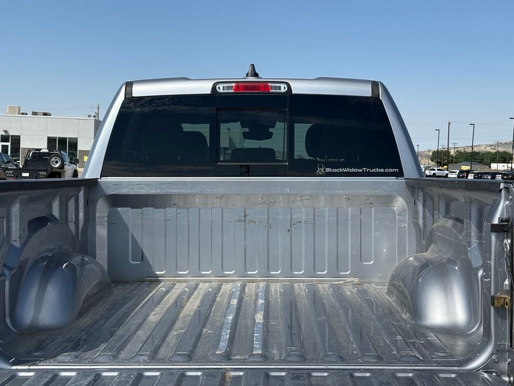 2022 RAM 1500 Big Horn/Lone Star Black Widow PKG