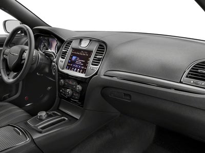 2018 Chrysler 300 S