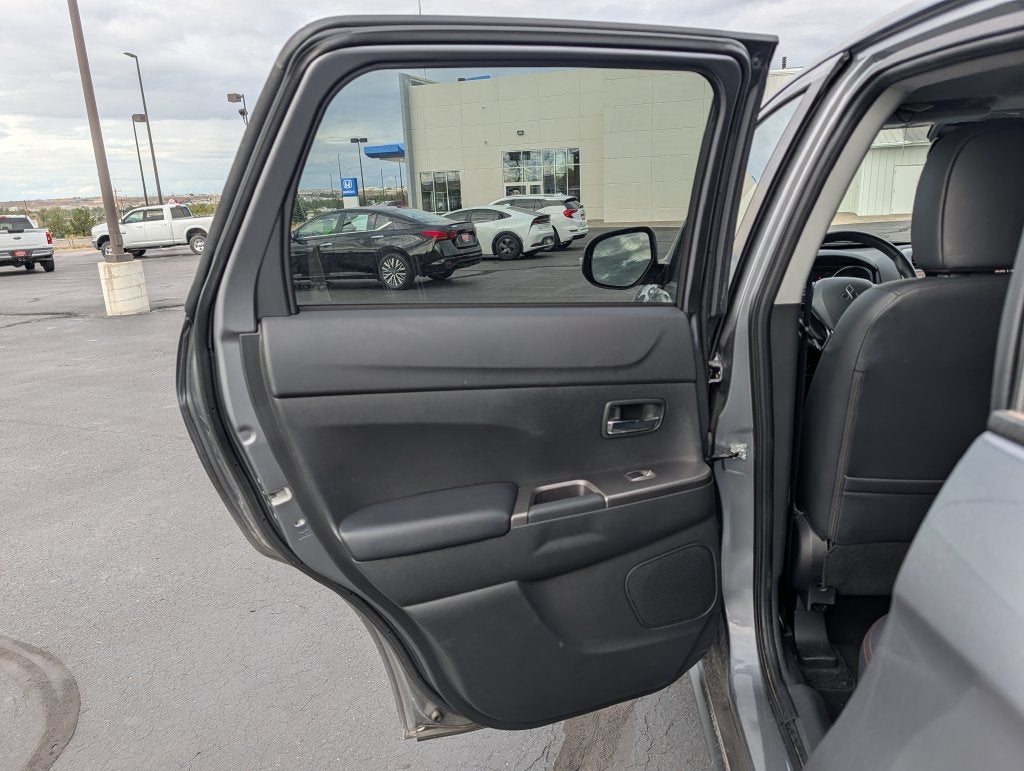 2025 Mitsubishi Outlander Sport 2.0 ES