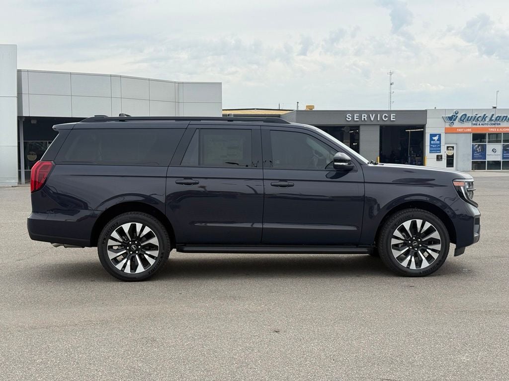 2027 Ford Expedition Max Platinum 30th Anniversary Pkg