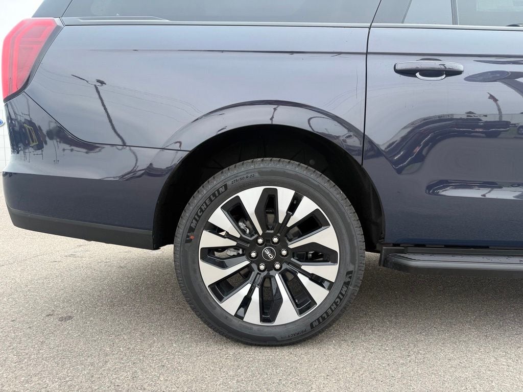 2027 Ford Expedition Max Platinum 30th Anniversary Pkg