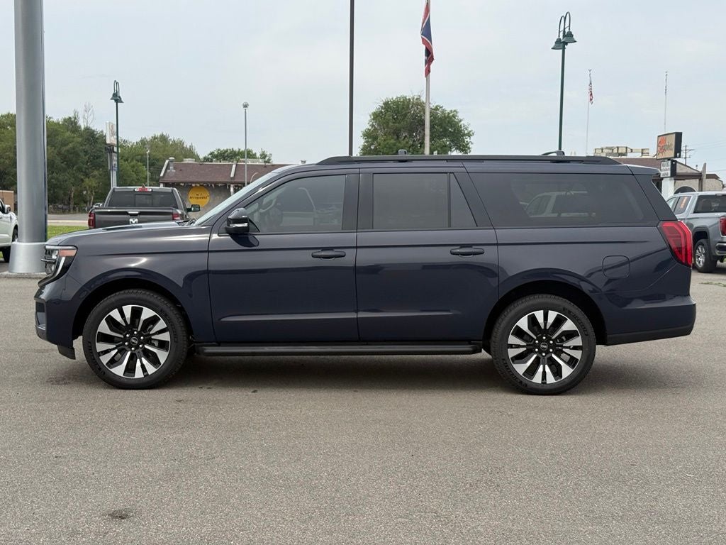 2027 Ford Expedition Max Platinum 30th Anniversary Pkg