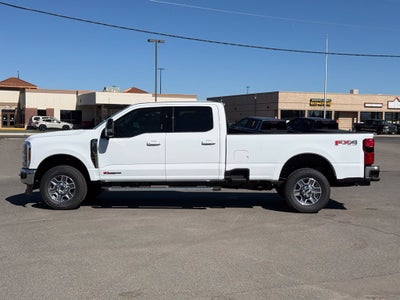 2027 Ford F-350SD Lariat