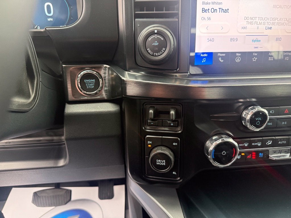 2027 Ford F-350SD Lariat DRW