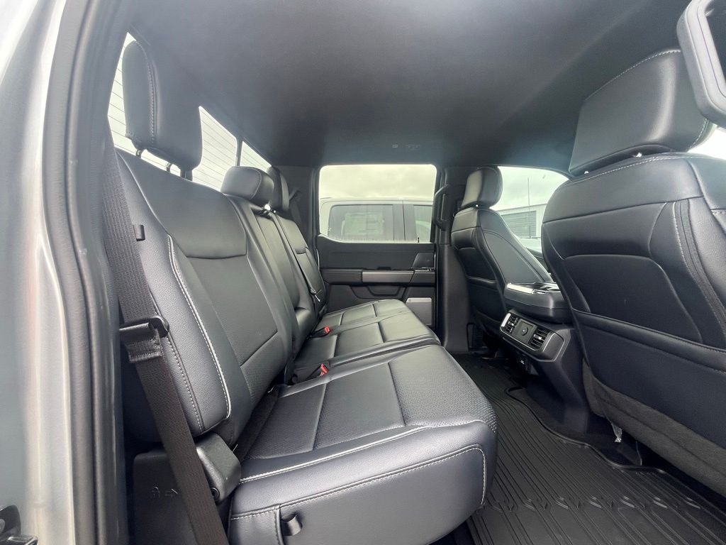 2026 Ford F-150 Lariat Black Appearance Pkg