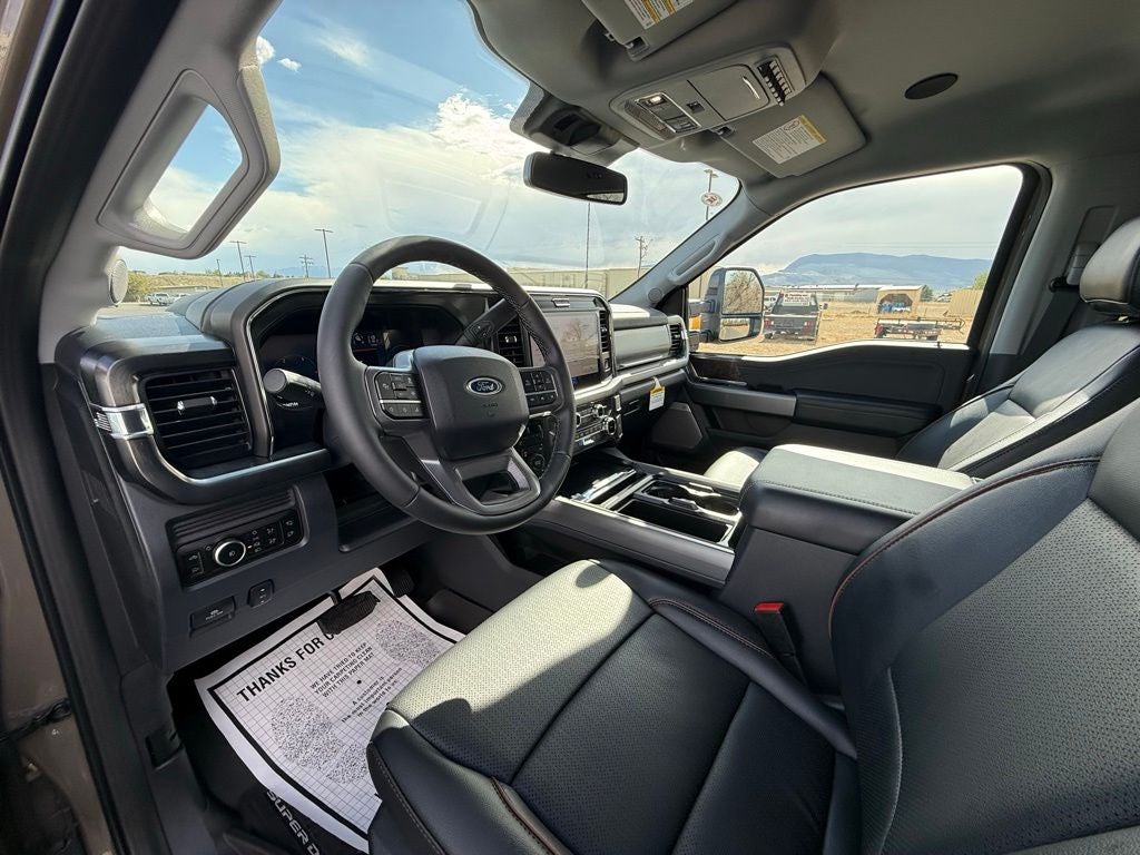 2026 Ford F-350SD Lariat DRW