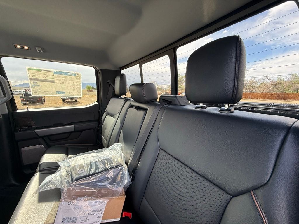 2026 Ford F-350SD Lariat DRW