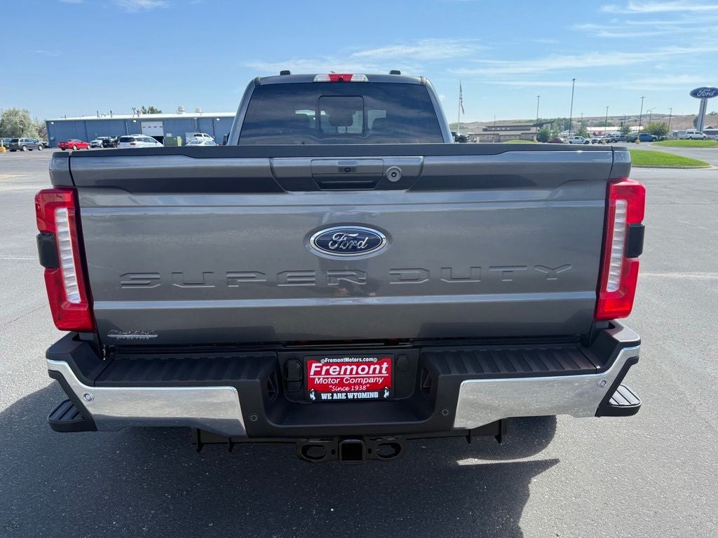 2026 Ford F-350SD Lariat DRW