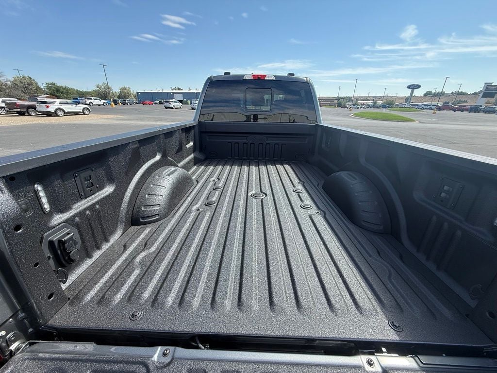 2026 Ford F-350SD Lariat DRW