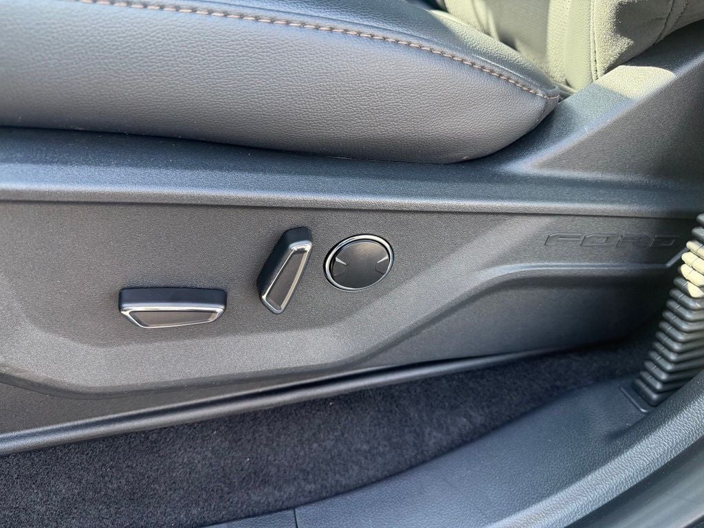 2026 Ford F-150 Lariat - Photo 18