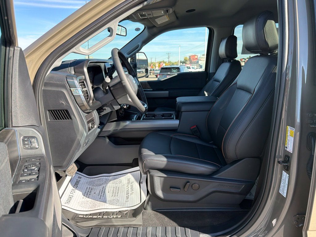 2027 Ford F-350SD Lariat Tremor