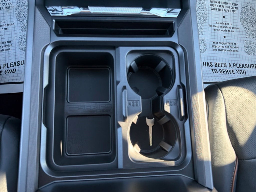 2027 Ford F-350SD Lariat Tremor