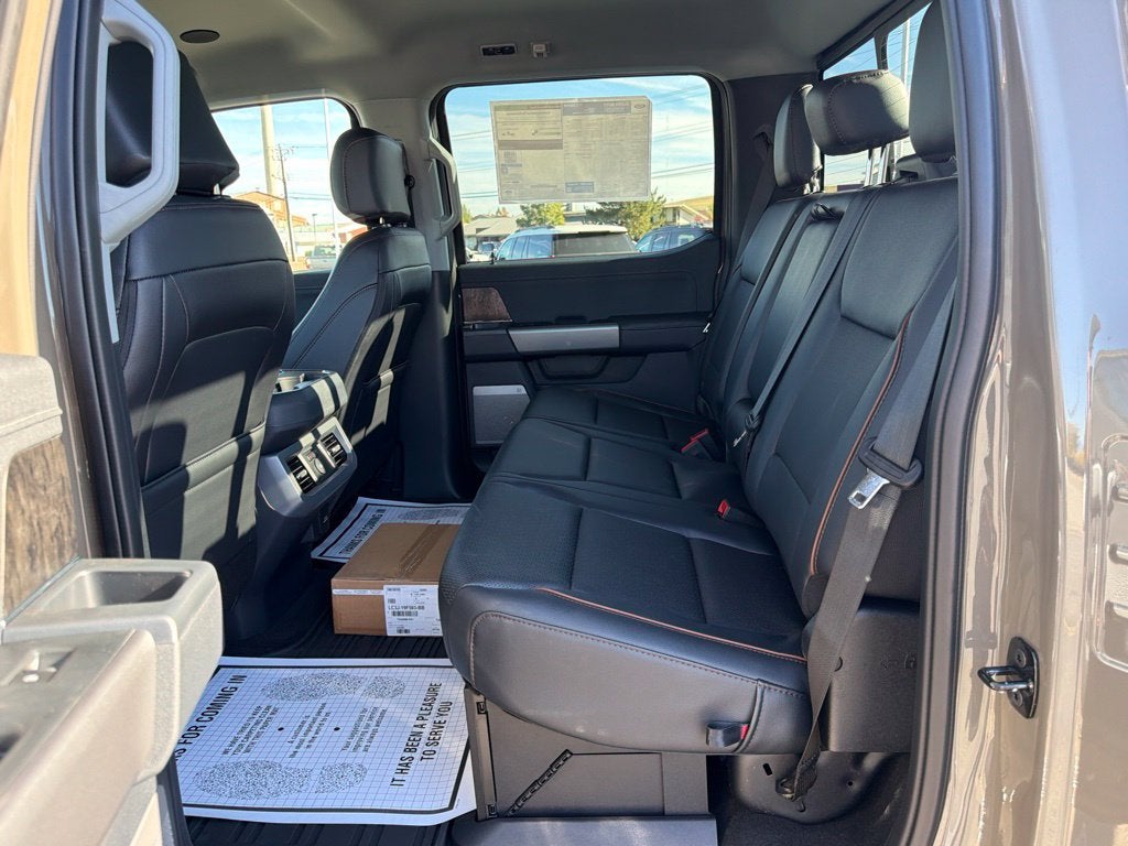 2027 Ford F-350SD Lariat Tremor