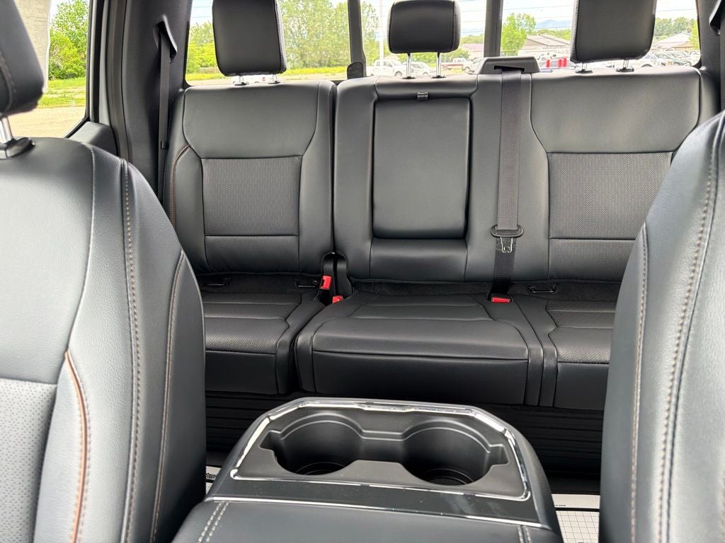2026 Ford F-350SD Lariat Black Appearance Pkg.