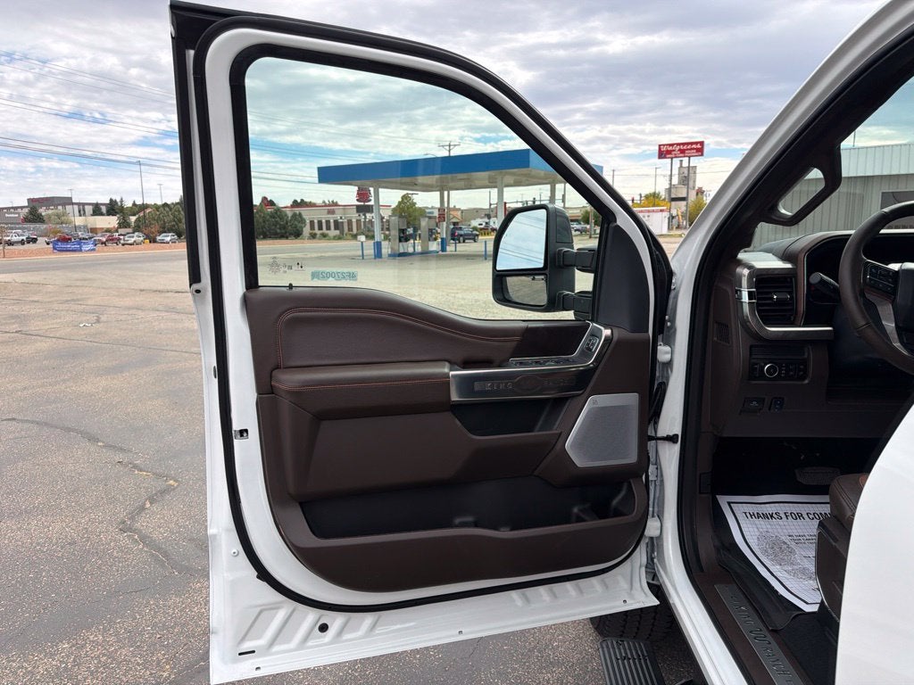 2027 Ford F-350SD King Ranch