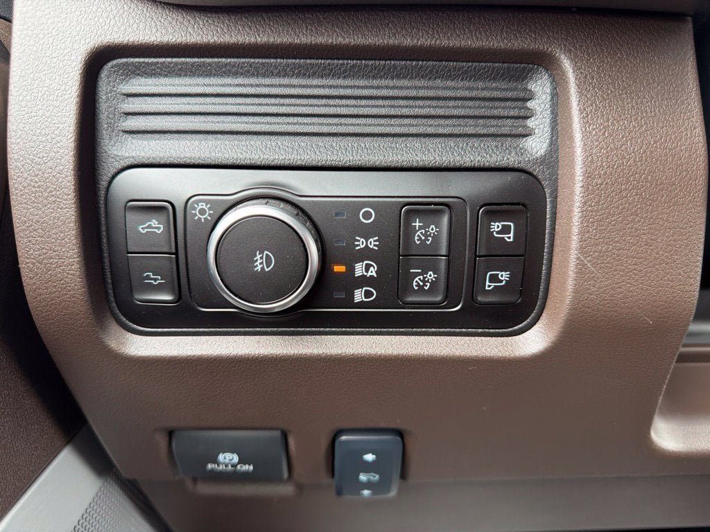 2027 Ford F-350SD King Ranch