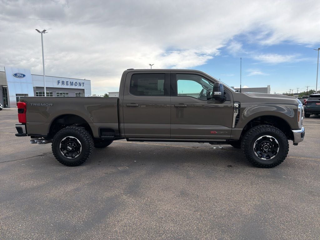 2026 Ford F-350SD Lariat Tremor