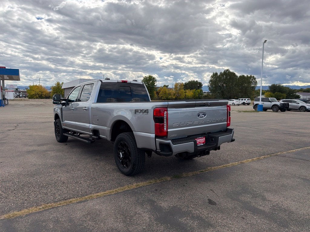 2027 Ford F-350SD Lariat Black Appearance Pkg.