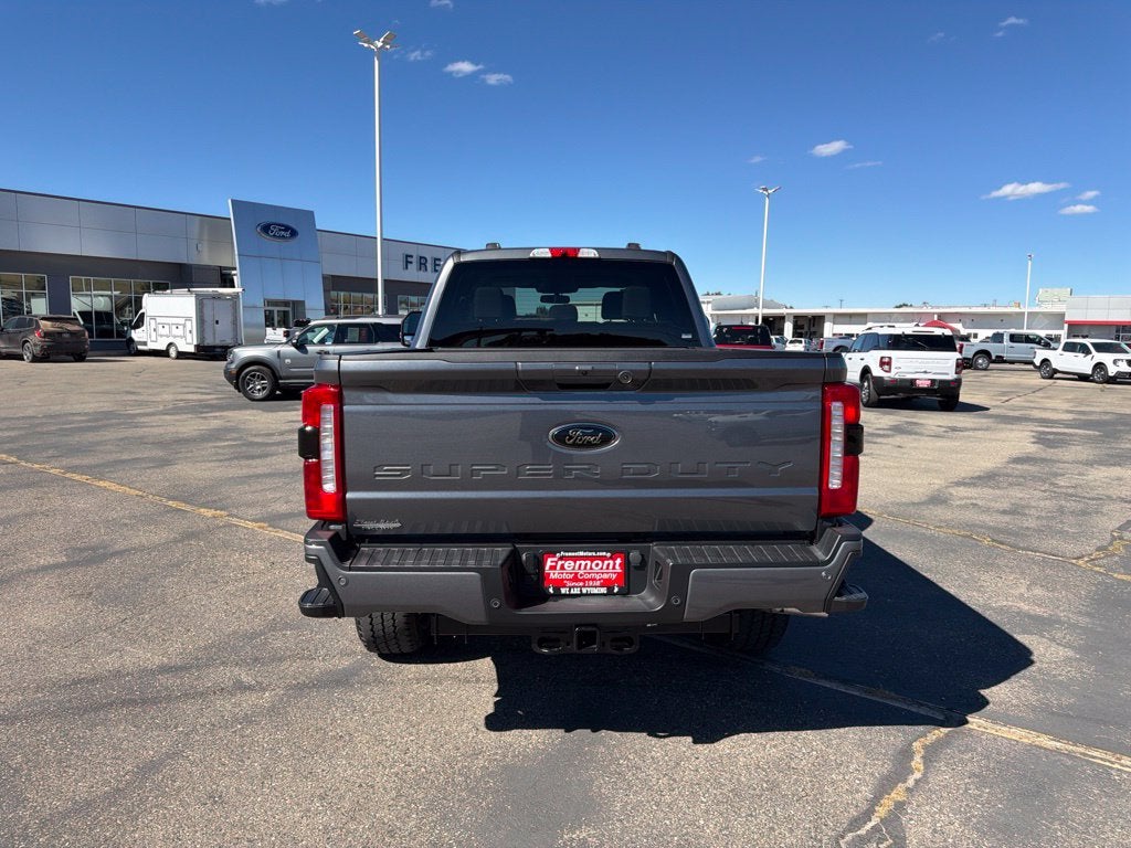 2026 Ford F-350SD XLT Premium Black Appearance Pkg.