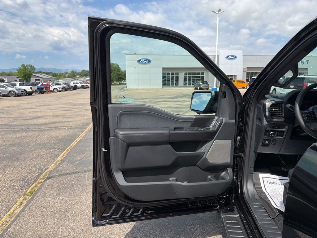 2026 Ford F-150 Lariat Black Appearance Pkg.