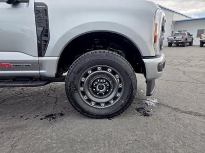 2027 Ford F-350SD XLT