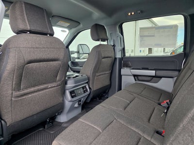 2027 Ford F-350SD XLT