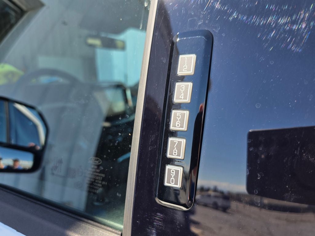 2026 Ford F-350SD Lariat Tremor