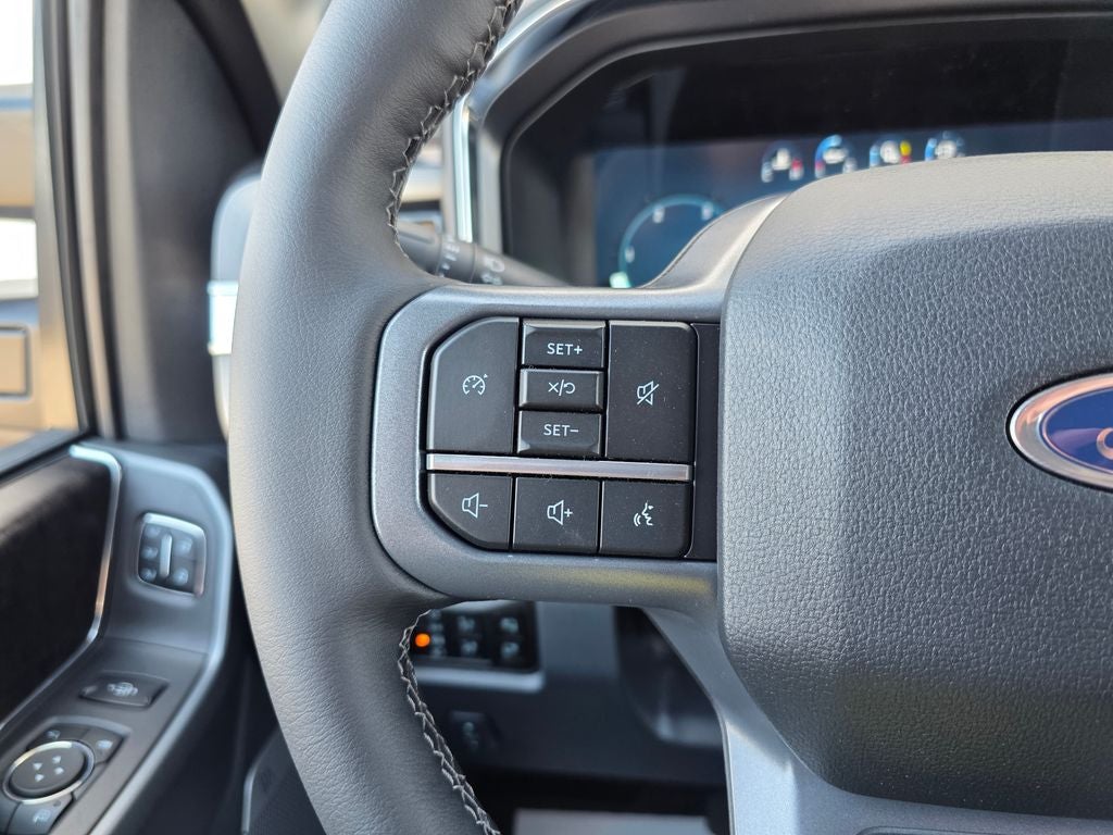 2026 Ford F-350SD Lariat Tremor
