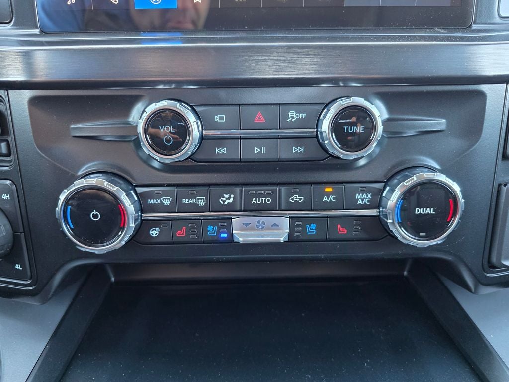 2026 Ford F-350SD Lariat Tremor