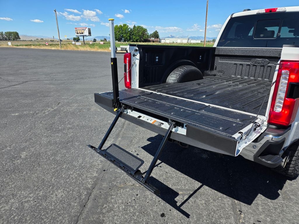 2026 Ford F-350SD Lariat Tremor
