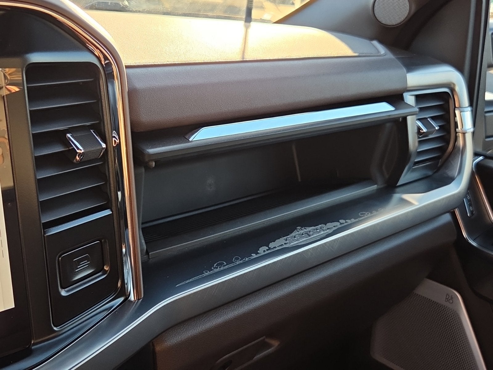 2027 Ford F-350SD King Ranch