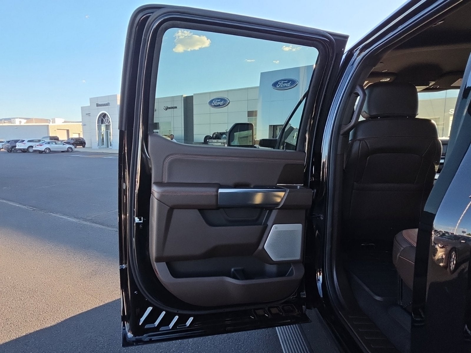 2027 Ford F-350SD King Ranch