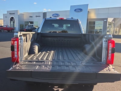 2027 Ford F-350SD Lariat