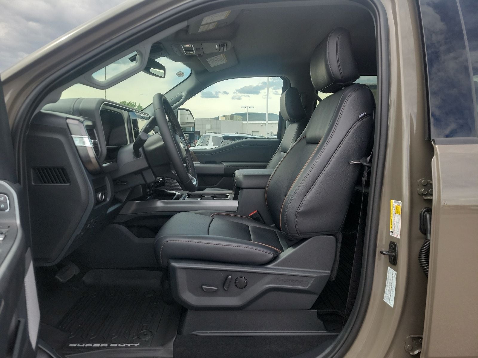 2026 Ford F-350SD Lariat Tremor