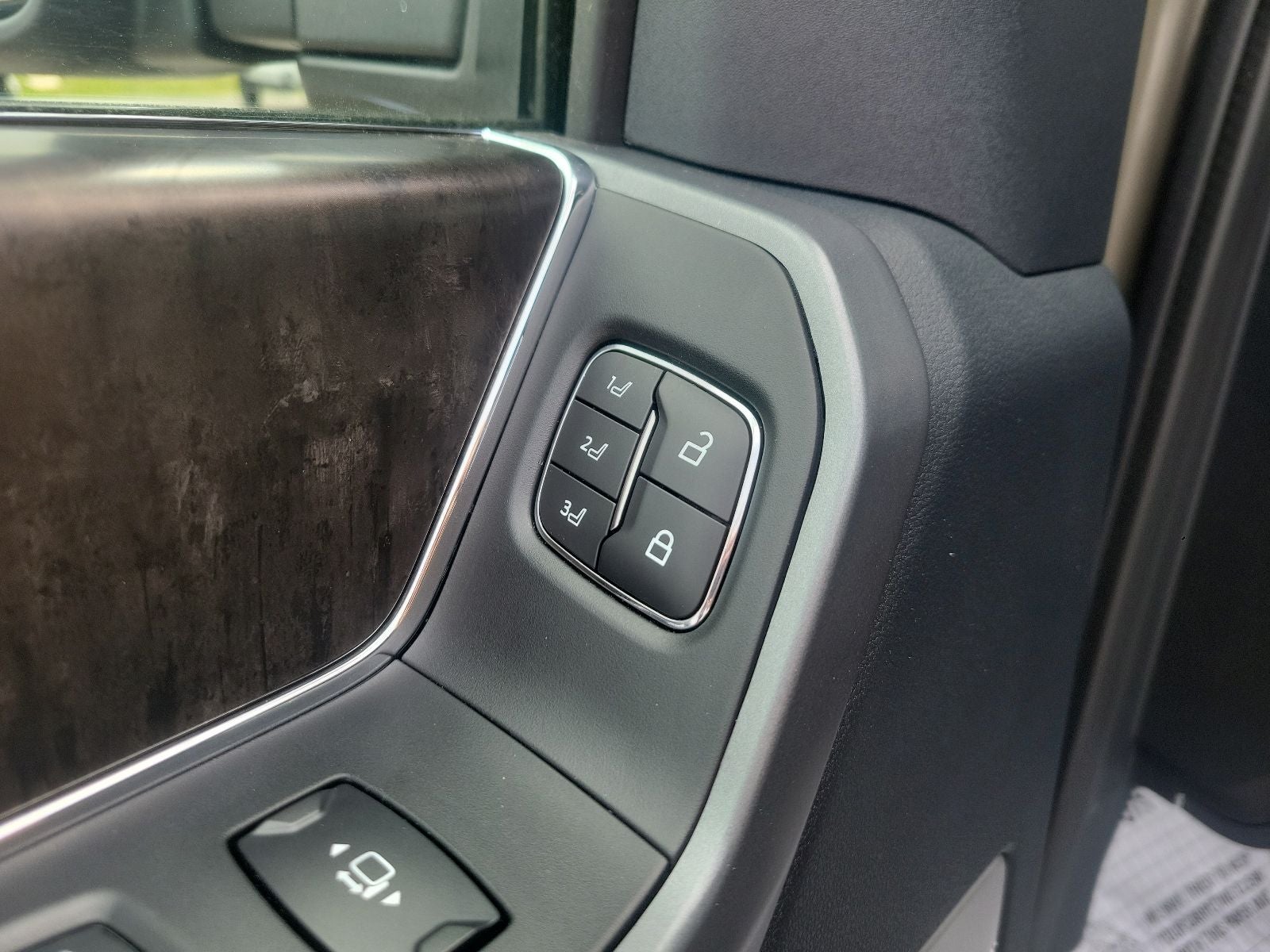 2026 Ford F-350SD Lariat Tremor