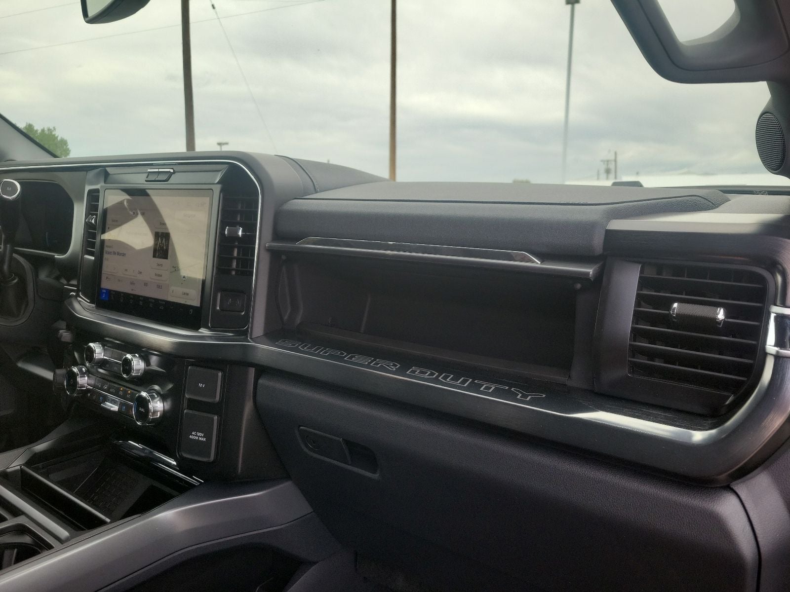 2026 Ford F-350SD Lariat Tremor